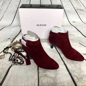 Alfani Mulberry Suede Ankle Booties Women’s 7.5